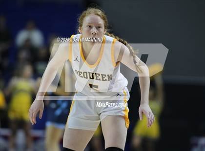 Thumbnail 3 in DeQueen vs. Pulaski Academy (AAA 4A State Final) photogallery.