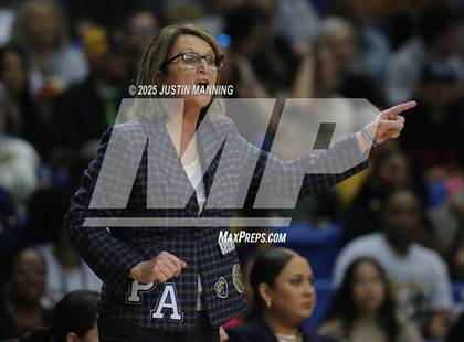 Thumbnail 3 in DeQueen vs. Pulaski Academy (AAA 4A State Final) photogallery.