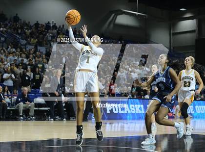 Thumbnail 3 in DeQueen vs. Pulaski Academy (AAA 4A State Final) photogallery.