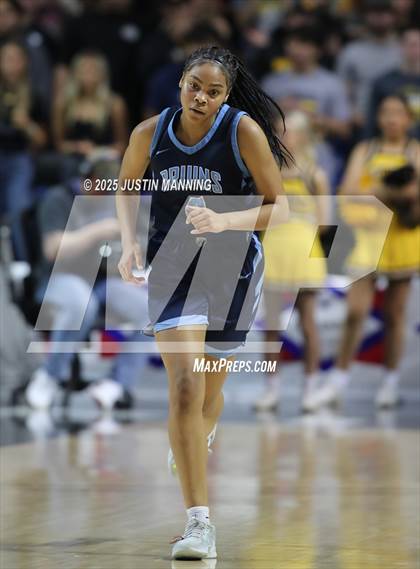 Thumbnail 3 in DeQueen vs. Pulaski Academy (AAA 4A State Final) photogallery.