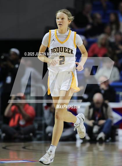 Thumbnail 1 in DeQueen vs. Pulaski Academy (AAA 4A State Final) photogallery.
