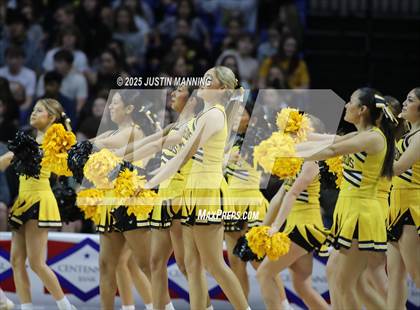 Thumbnail 1 in DeQueen vs. Pulaski Academy (AAA 4A State Final) photogallery.