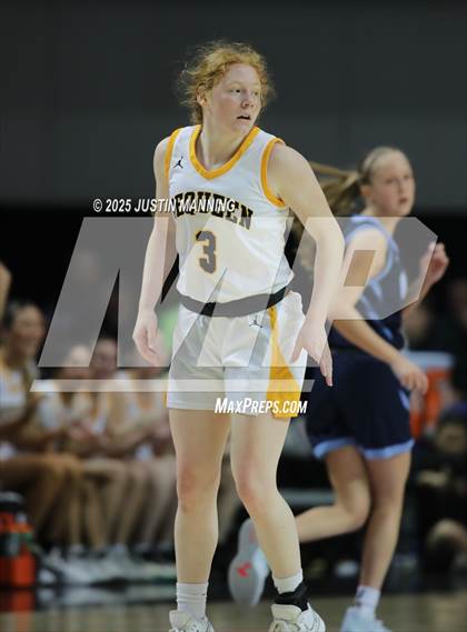 Thumbnail 2 in DeQueen vs. Pulaski Academy (AAA 4A State Final) photogallery.