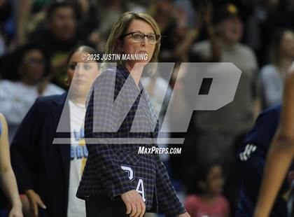 Thumbnail 2 in DeQueen vs. Pulaski Academy (AAA 4A State Final) photogallery.