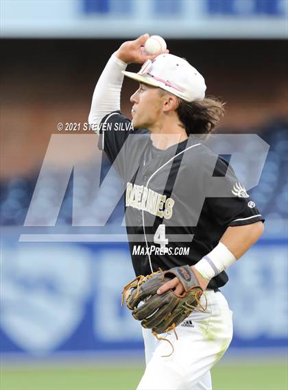 Thumbnail 1 in CIF San Diego Section All-Star Game photogallery.