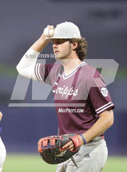 Thumbnail 1 in CIF San Diego Section All-Star Game photogallery.