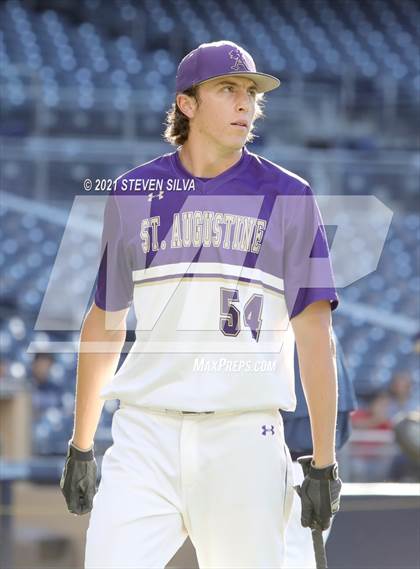 Thumbnail 1 in CIF San Diego Section All-Star Game photogallery.