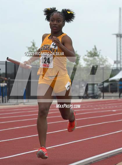 Thumbnail 3 in UIL 5A Track Region III Final photogallery.