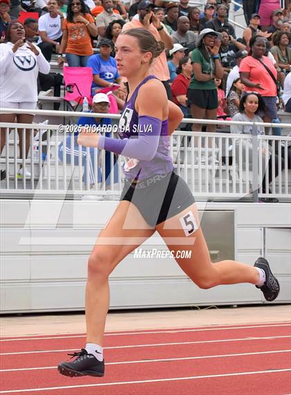Thumbnail 3 in UIL 5A Track Region III Final photogallery.