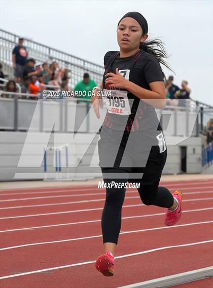 Thumbnail 2 in UIL 5A Track Region III Final photogallery.