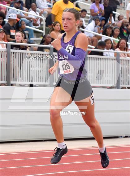 Thumbnail 1 in UIL 5A Track Region III Final photogallery.