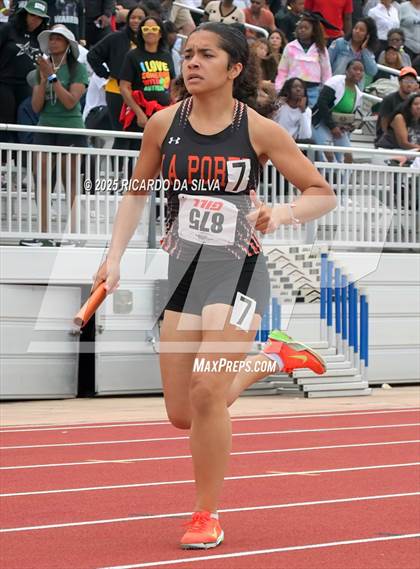 Thumbnail 2 in UIL 5A Track Region III Final photogallery.