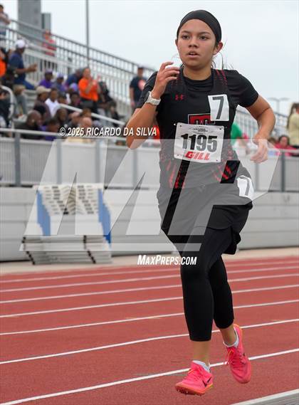 Thumbnail 3 in UIL 5A Track Region III Final photogallery.
