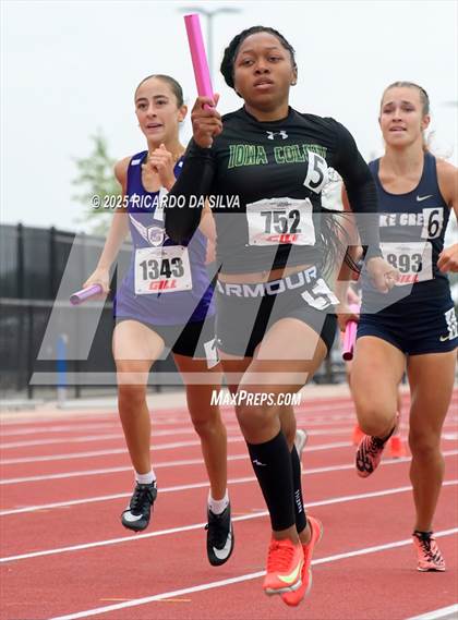 Thumbnail 2 in UIL 5A Track Region III Final photogallery.