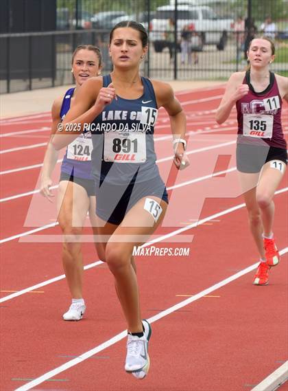 Thumbnail 3 in UIL 5A Track Region III Final photogallery.