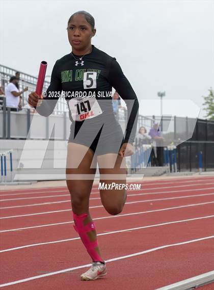 Thumbnail 1 in UIL 5A Track Region III Final photogallery.