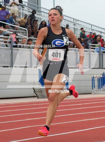 Thumbnail 2 in UIL 5A Track Region III Final photogallery.