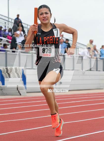 Thumbnail 1 in UIL 5A Track Region III Final photogallery.