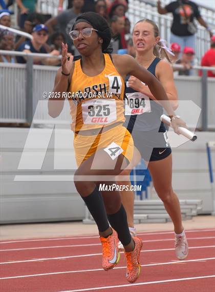 Thumbnail 3 in UIL 5A Track Region III Final photogallery.