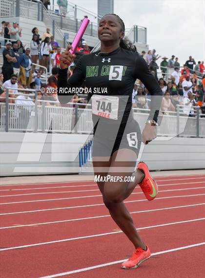 Thumbnail 1 in UIL 5A Track Region III Final photogallery.