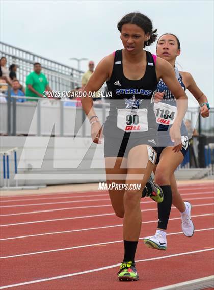 Thumbnail 2 in UIL 5A Track Region III Final photogallery.