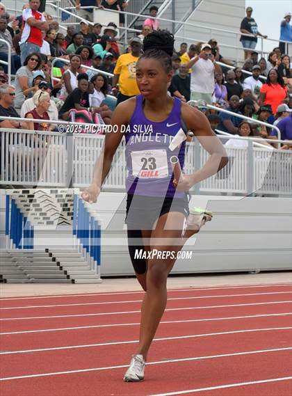 Thumbnail 3 in UIL 5A Track Region III Final photogallery.