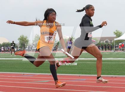 Thumbnail 3 in UIL 5A Track Region III Final photogallery.