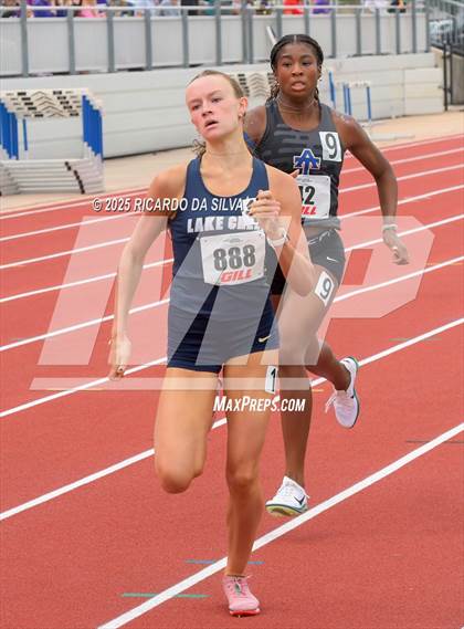 Thumbnail 1 in UIL 5A Track Region III Final photogallery.