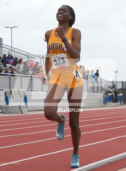 Thumbnail 3 in UIL 5A Track Region III Final photogallery.