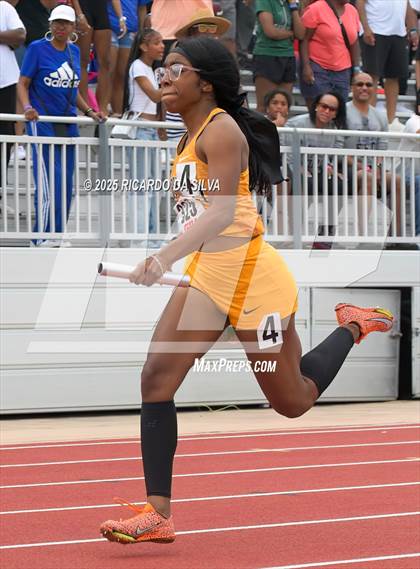 Thumbnail 1 in UIL 5A Track Region III Final photogallery.