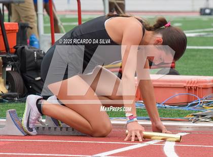 Thumbnail 3 in UIL 5A Track Region III Final photogallery.