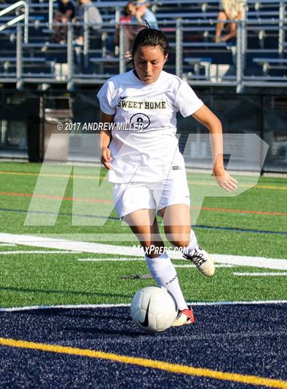 Thumbnail 1 in Royalton-Hartland @ Sweet Home photogallery.