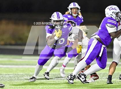 Thumbnail 3 in Logansport @ Muncie Central (IHSAA 4A Section 20 Semifinal) photogallery.