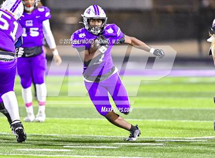 Thumbnail 1 in Logansport @ Muncie Central (IHSAA 4A Section 20 Semifinal) photogallery.