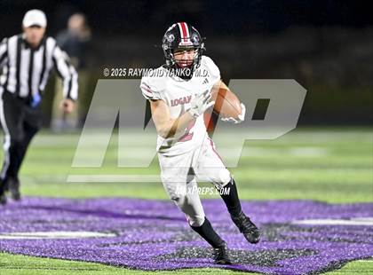 Thumbnail 3 in Logansport @ Muncie Central (IHSAA 4A Section 20 Semifinal) photogallery.