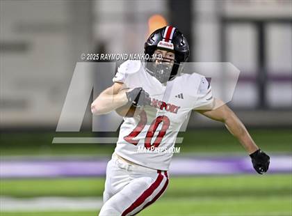 Thumbnail 1 in Logansport @ Muncie Central (IHSAA 4A Section 20 Semifinal) photogallery.