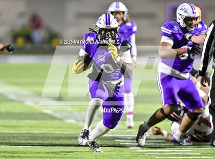 Thumbnail 2 in Logansport @ Muncie Central (IHSAA 4A Section 20 Semifinal) photogallery.