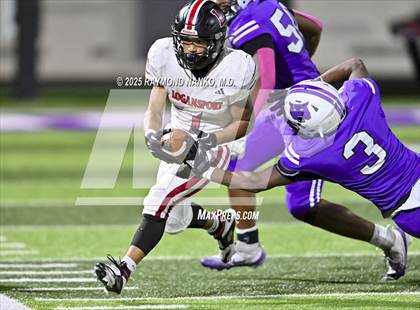 Thumbnail 2 in Logansport @ Muncie Central (IHSAA 4A Section 20 Semifinal) photogallery.