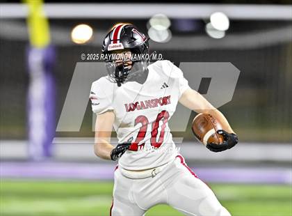 Thumbnail 2 in Logansport @ Muncie Central (IHSAA 4A Section 20 Semifinal) photogallery.
