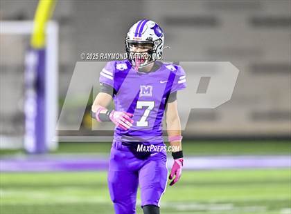 Thumbnail 1 in Logansport @ Muncie Central (IHSAA 4A Section 20 Semifinal) photogallery.