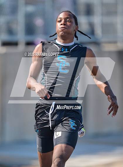 Thumbnail 1 in UIL 6A Track & Field Area 21&22 (400M) photogallery.