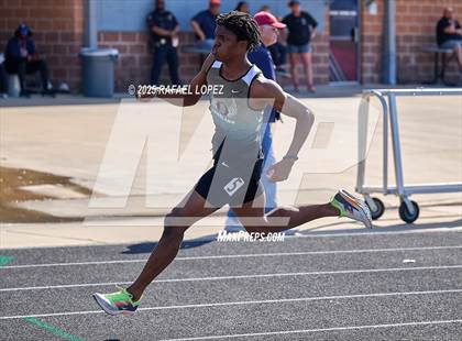 Thumbnail 3 in UIL 6A Track & Field Area 21&22 (400M) photogallery.