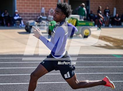 Thumbnail 2 in UIL 6A Track & Field Area 21&22 (400M) photogallery.