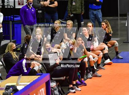 Thumbnail 2 in Fayetteville vs. Southside (AAA 6A State Final) photogallery.