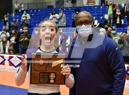 Thumbnail 2 in Fayetteville vs. Southside (AAA 6A State Final) photogallery.