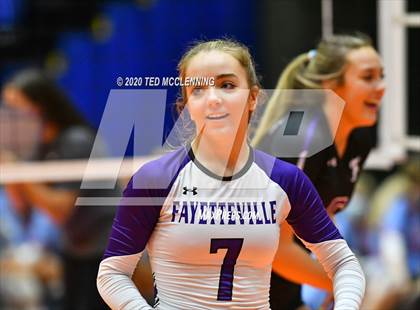 Thumbnail 2 in Fayetteville vs. Southside (AAA 6A State Final) photogallery.