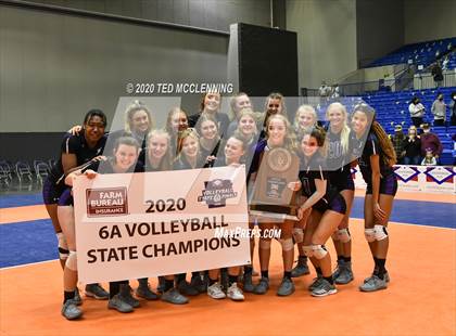 Thumbnail 1 in Fayetteville vs. Southside (AAA 6A State Final) photogallery.
