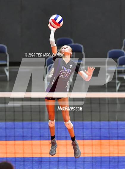 Thumbnail 2 in Fayetteville vs. Southside (AAA 6A State Final) photogallery.