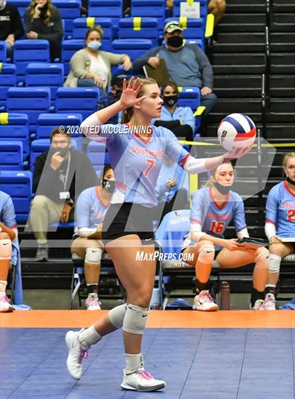 Thumbnail 1 in Fayetteville vs. Southside (AAA 6A State Final) photogallery.