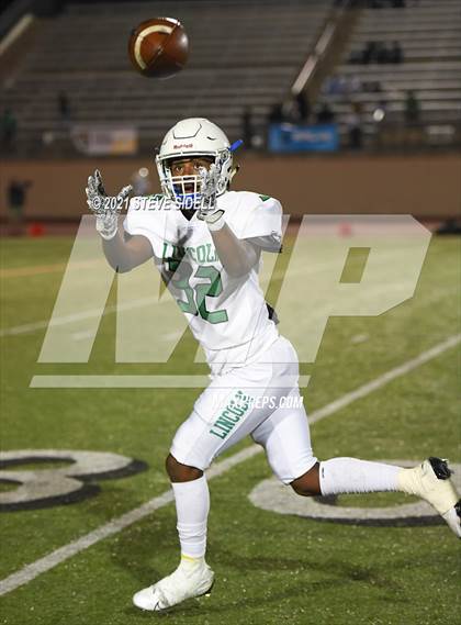 Thumbnail 3 in Lincoln vs. Helix photogallery.